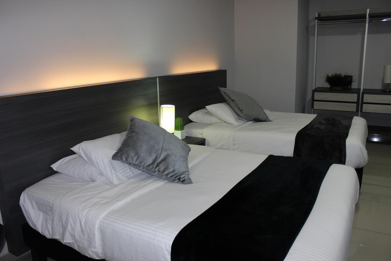 איבגו Hotel Doral Inn מראה חיצוני תמונה
