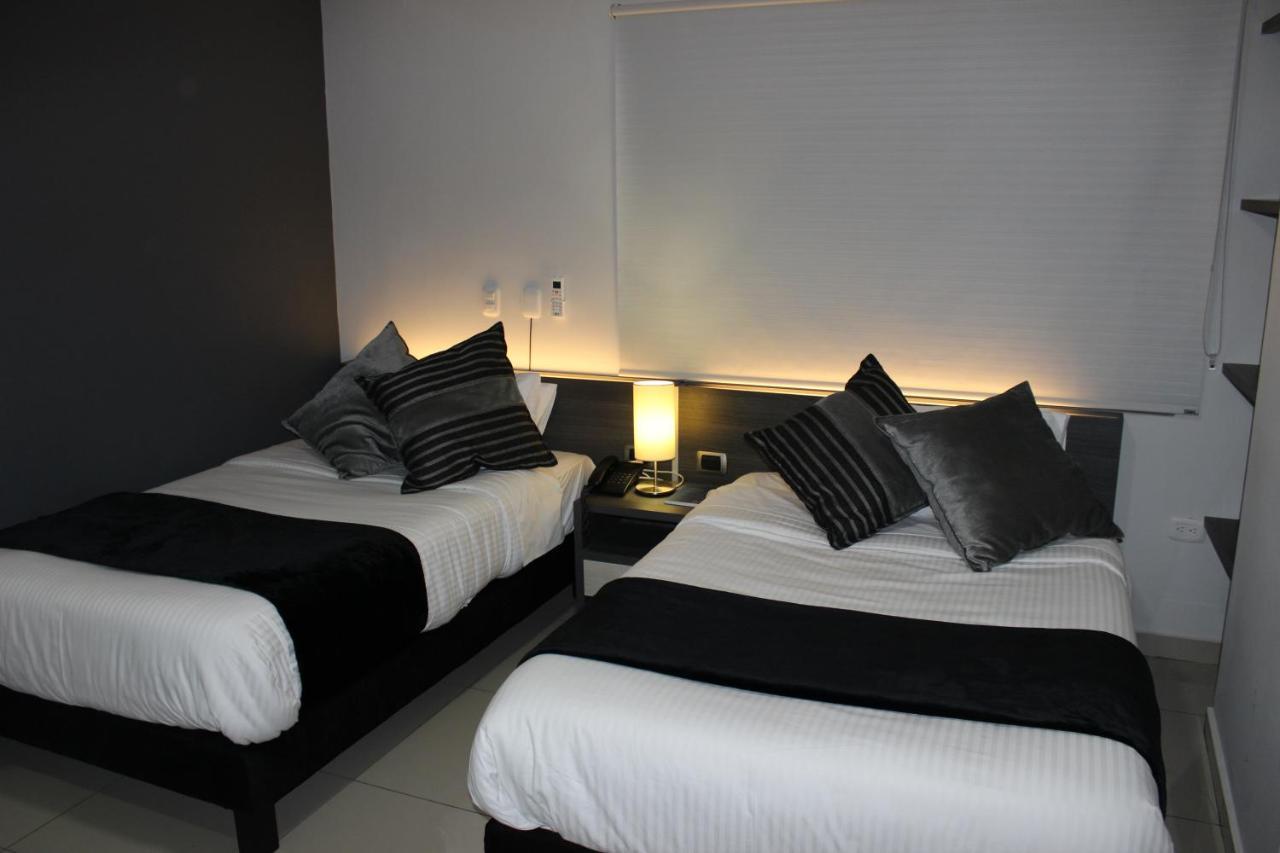 איבגו Hotel Doral Inn מראה חיצוני תמונה