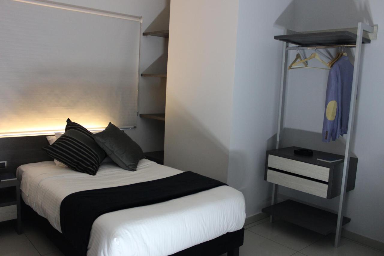 איבגו Hotel Doral Inn מראה חיצוני תמונה