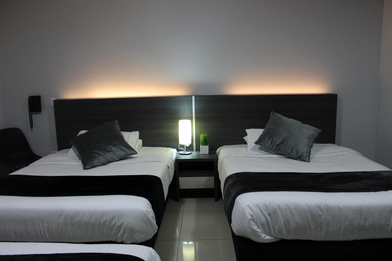 איבגו Hotel Doral Inn מראה חיצוני תמונה