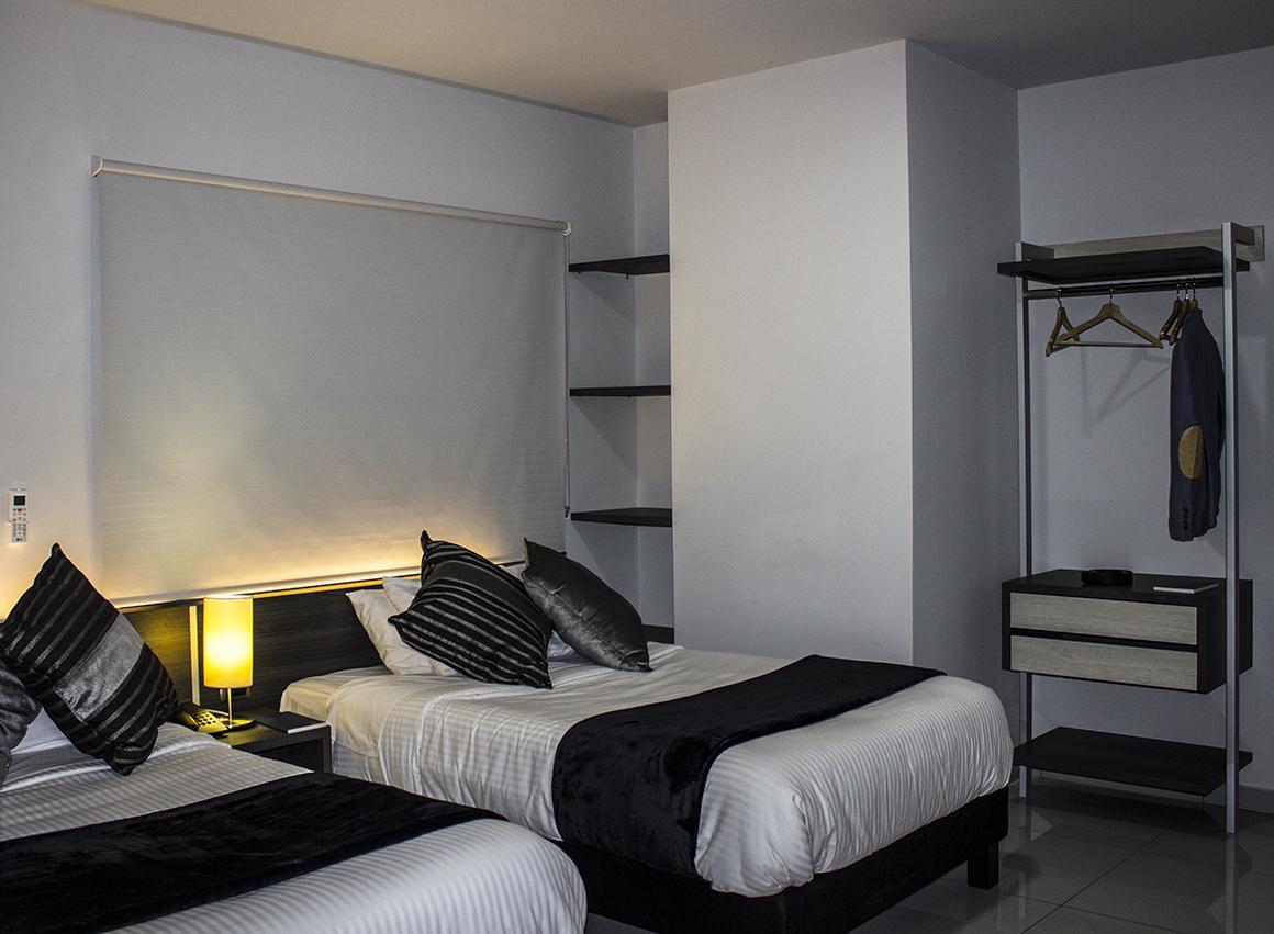 איבגו Hotel Doral Inn מראה חיצוני תמונה